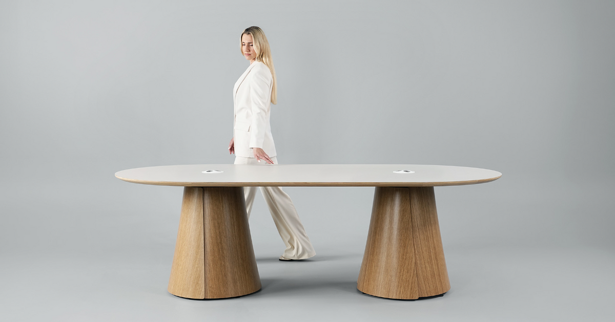 Meeting Table Arbor (Racetrack)